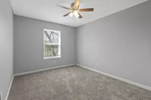 529-531 E Ball St, Tom Bean, TX 75489 - Photo 10