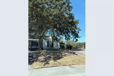 1017 Clarence Street W, Fort Worth, TX 76117 - Photo 2