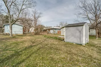 901 Park Street, Greenville, TX 75401 - Photo 22