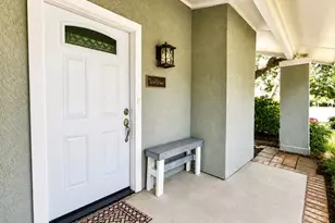 2113 Oakwood Ln, Arlington, TX 76012 - Photo 4