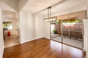 2113 Oakwood Ln, Arlington, TX 76012 - Photo 8