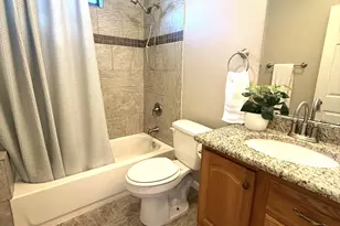 1802 N Woods St, Sherman, TX 75092 - Photo 14