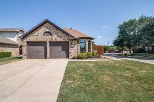 3801 Suffolk Ln, Plano, TX 75023 - Photo 1