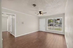 937 Cleardale Dr, Dallas, TX 75232 - Photo 2