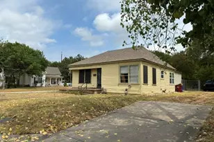 316 N Washington St, Farmersville, TX 75442 - Photo 2