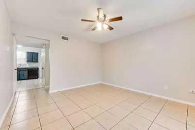 1728 Sanford #J, Arlington, TX 76012 - Photo 2