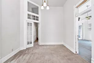504 W Knox St, Ennis, TX 75119 - Photo 10