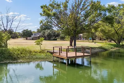 131 Oak Grove Circle, Double Oak, TX 75077 - Photo 2