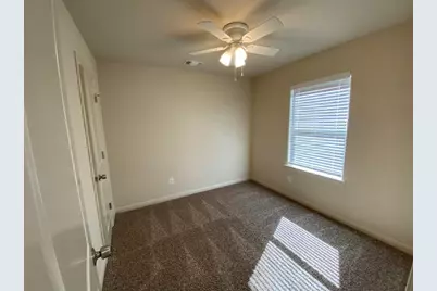 420 E Shepherd Street, Denison, TX 75021 - Photo 6
