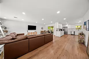2431 Gross Rd, Dallas, TX 75228 - Photo 4