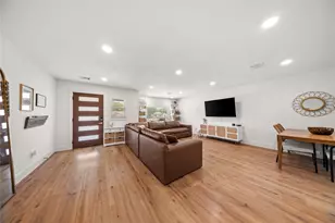 2431 Gross Rd, Dallas, TX 75228 - Photo 6