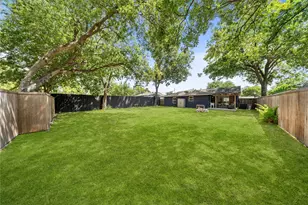 2431 Gross Rd, Dallas, TX 75228 - Photo 32