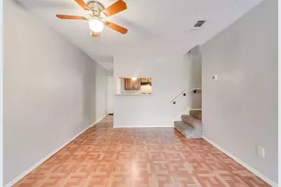 600 Grand Avenue #107, Arlington, TX 76010 - Photo 4