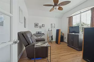 3018 Ashlawn Ct, Midlothian, TX 76065 - Photo 4