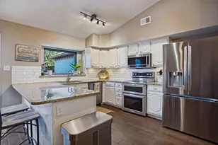 4320 Hillshire Ct, Flower Mound, TX 75028 - Photo 10