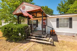 305 Westmoreland Cir, Anna, TX 75409 - Photo 2
