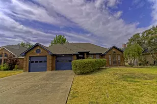913 York St, Forney, TX 75126 - Photo 1