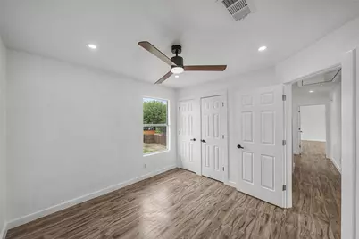 802 Azalia Drive, Lewisville, TX 75067 - Photo 26
