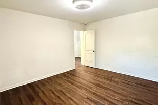 1401 Macy Ln, Dallas, TX 75253 - Photo 8