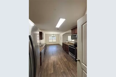 1401 Macy Lane, Dallas, TX 75253 - Photo 10