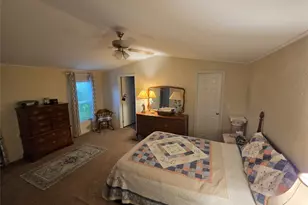 237 High Bluff Dr, Bridgeport, TX 76426 - Photo 10