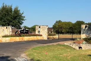 129 Turnberry Ln, Corsicana, TX 75110 - Photo 2