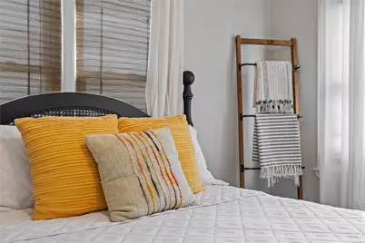 2104 Columbus Avenue, Waco, TX 76701 - Photo 2