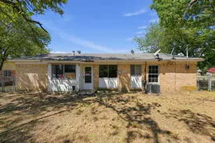 4604 Navajo Trail, Balch Springs, TX 75180 - Photo 28