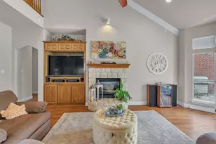 333 Coach House Cir, Fort Worth, TX 76108 - Photo 8