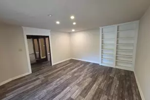 5728 Rockhill Rd, Fort Worth, TX 76112 - Photo 14