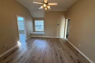1026 Elm Dr, Providence Village, TX 76227 - Photo 8