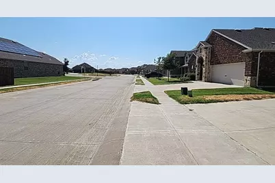 10318 Thunderwood Drive, Aubrey, TX 76227 - Photo 2