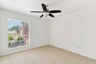 12484 Abrams Rd, Dallas, TX 75243 - Photo 16