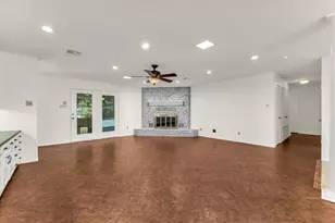 705 Poage Dr, Woodway, TX 76712 - Photo 6