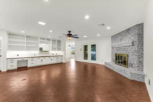 705 Poage Dr, Woodway, TX 76712 - Photo 4