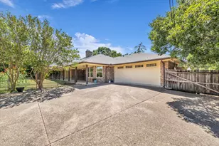 705 Poage Dr, Woodway, TX 76712 - Photo 36