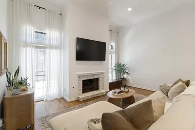 4231 Holland Avenue #D, Dallas, TX 75219 - Photo 8