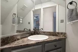 4231 Holland Ave, Dallas, TX 75219 - Photo 12