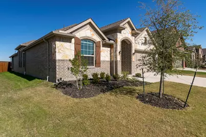 6225 Sutton Fields Trail, Aubrey, TX 76227 - Photo 2