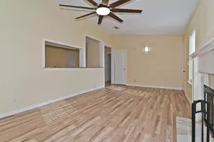 504 Circleview Dr, Mansfield, TX 76063 - Photo 8