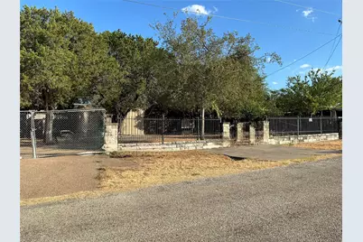 2517 Deer Trl, Granbury, TX 76048 - Photo 38