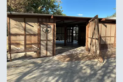 2517 Deer Trl, Granbury, TX 76048 - Photo 30