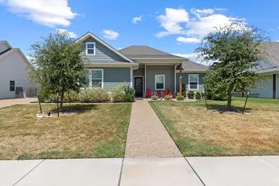 805 Forward Pass Drive, Hewitt, TX 76643 - Photo 2