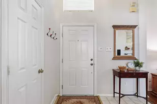 5004 Ridgefield Ct, Arlington, TX 76017 - Photo 4