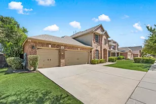 1417 White Ash St, Saginaw, TX 76131 - Photo 2
