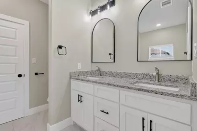 3208 31st Street, Fort Worth, TX 76106 - Photo 20