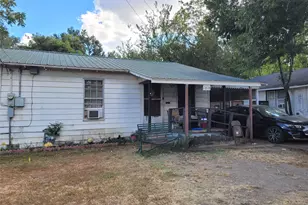 1818 E Booth, Paris, TX 75460 - Photo 2