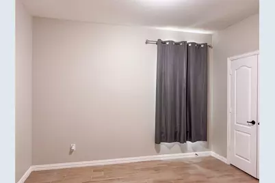 2311 Collin Drive, Grand Prairie, TX 75052 - Photo 28