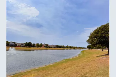 2311 Collin Drive, Grand Prairie, TX 75052 - Photo 36