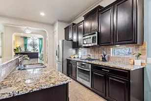 2459 Embleton Dr, Lewisville, TX 75067 - Photo 8